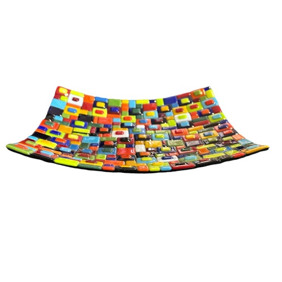 Stunning, colorful handcrafted fused art glass decorative plate fruit bowl. - Picture 4 of 9